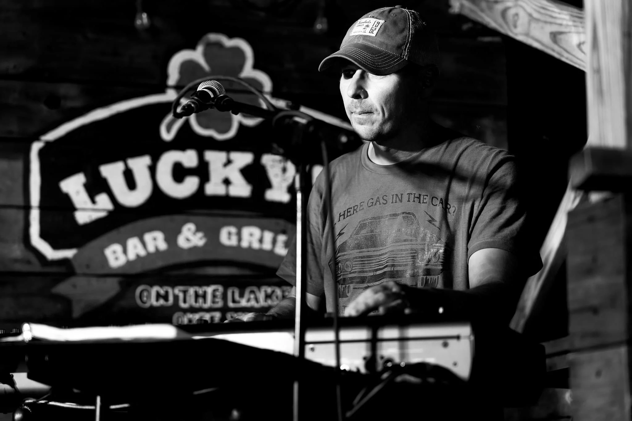 Steve Banik Live Keyboards Performance